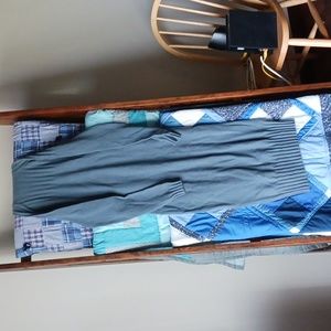 EQ:IQ 100% cashmere dress size small